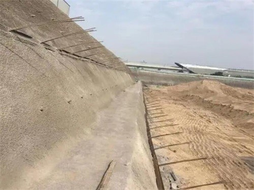 和硕河道边坡加固